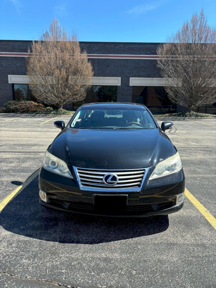 2011 LEXUS ES 350